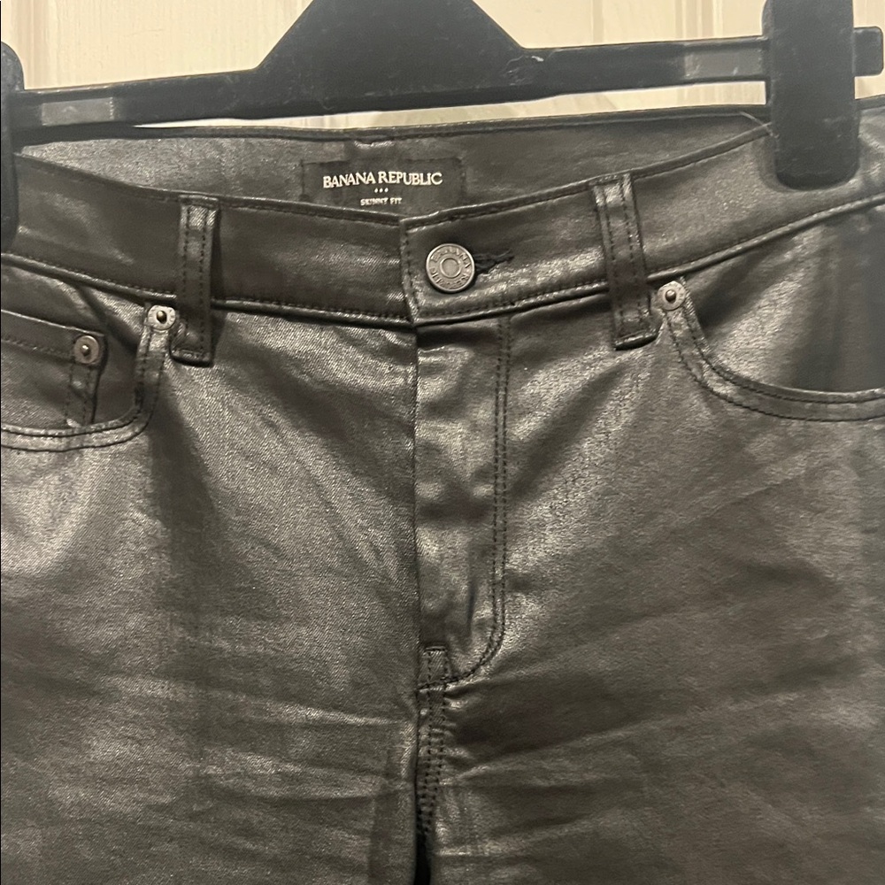 Banana Republic Black Skinny Fit Jeans - Picture 4 of 10